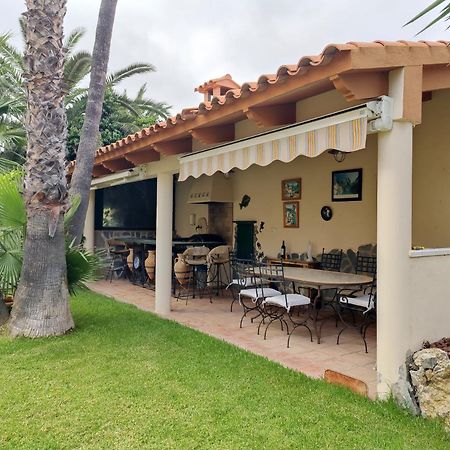 Casa Candelabro L'Alfas del Pi Εξωτερικό φωτογραφία